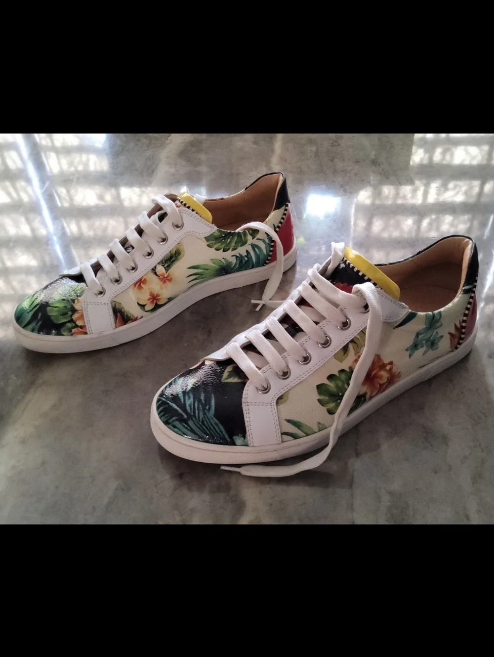Christian Louboutin Floral Sneakers 🤩🤩🤩
women's size EU.40 | US.9–9.5 - Picture 5 of 16